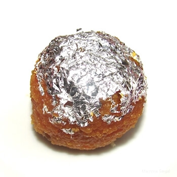 Boondi Lado Recipe. Indian Mithai. Indian Sweets.